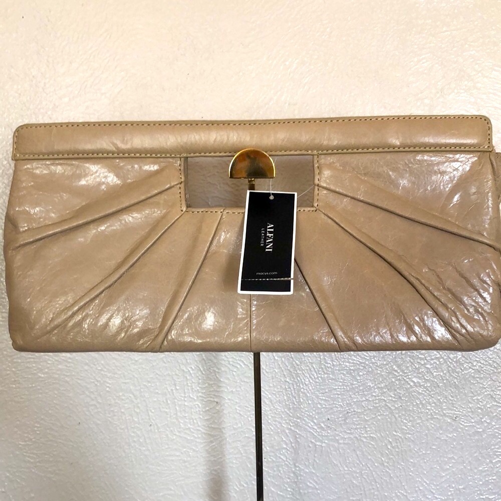 ALFANI Leather Clutch Purse (Oatmeal)